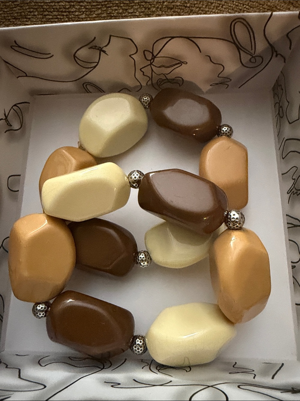 Sassy Jones Chunky Bead Stretch Bracelet - Neutral Tones